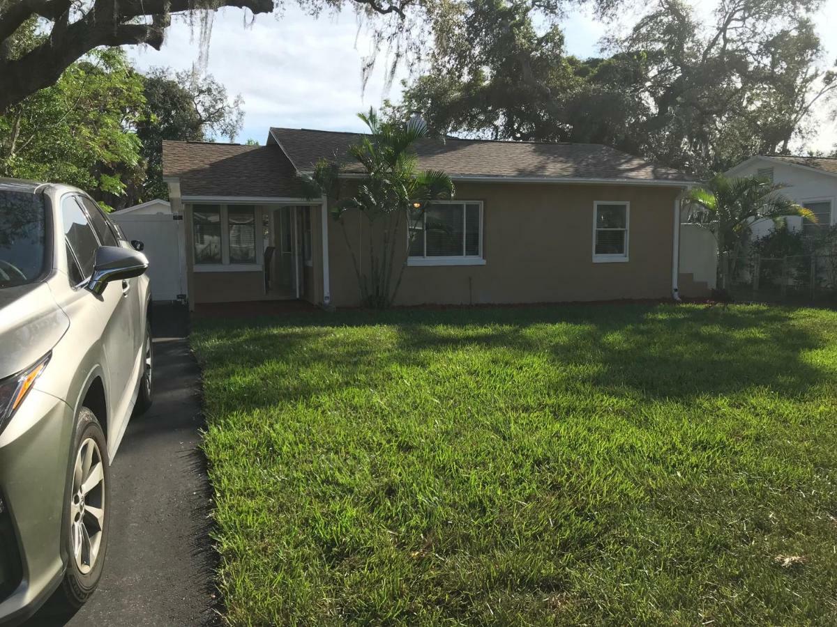 Pine Street Villa Clearwater Exterior photo